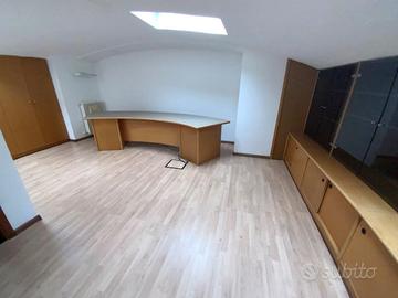 Ufficio duplex nelle vicinanze del centro storico