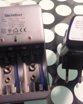 2 caricabatteria da viaggio