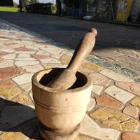 Mortaio con pestello