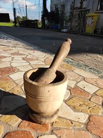 Mortaio con pestello