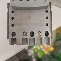  trasformatore di isolamento 220/400 