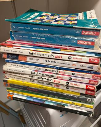 Libri scolastici prima e seconda media