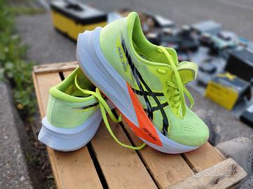 Asics Magic Speed 43.5 