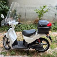 Aprilia Scarabeo 50 - 2004