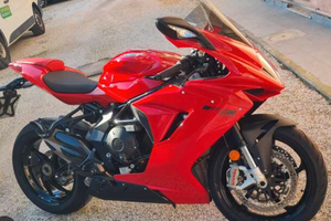 MV Agusta F3 800 Rosso (2021) - 16.500 km