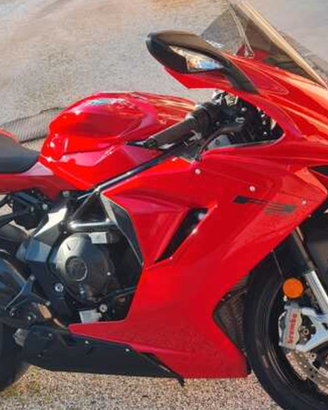 MV Agusta F3 800 Rosso (2021) - 16.500 km