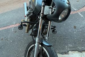 Moto guzzi v750 sp