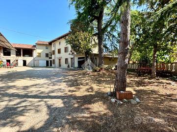 CASA DI CORTE A LESTIZZA