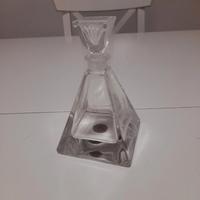 Bottiglietta in vetro trasparente