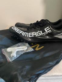 Scarpe chiodate numero 43