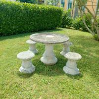 tavolo per giardino