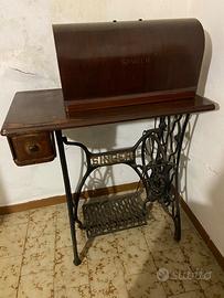 MACCHINA DA CUCIRE VINTAGE “SINGER”