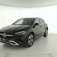 MERCEDES-BENZ GLA 200 d Progressive Advanced auto