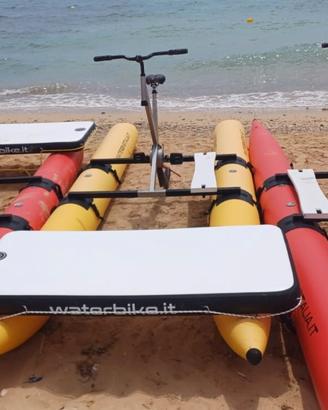 water bike  ( bici d acqua )