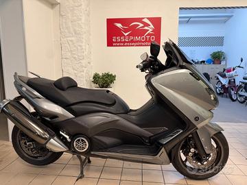Yamaha TMAX 530