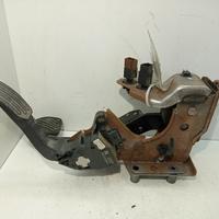 PEDALE FRIZIONE NISSAN Juke 1° Serie 465031KA0A H