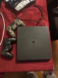 PlayStation 4 +cuffie e 2 controller