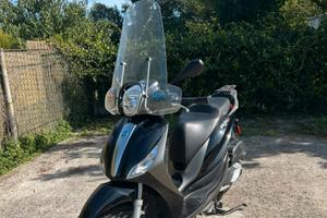 Piaggio medley 125