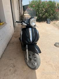 Beverly 125 tourer