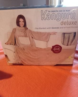 coperta con le maniche Kanguru 