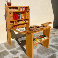 Banco negozio per bambini in legno con accessori