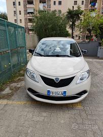 Lancia Ypsilon 1.2 gold