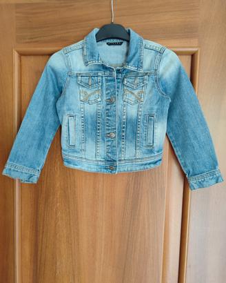 Giacca di jeans per bambina.