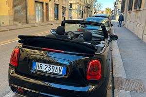 Mini cooper D F57 (allestimento  JCW)