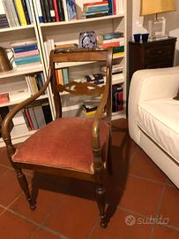 Poltroncina in legno dell' 800