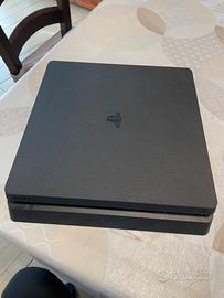 PS4 slim 1 TB