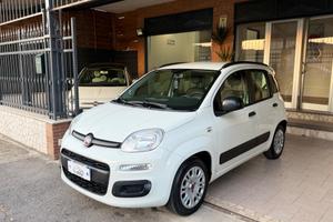 Fiat Panda 1.2 EasyPower Lounge GPL di serie