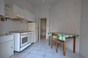 Appartamento con balcone e cantina