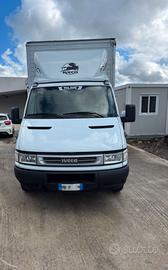 IVECO DAILY 35C12 MEZZA CENTINA 2.3 120 CV