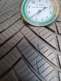 2 Gomme 225/55-17 SEMINUOVE MS 4 stagioni