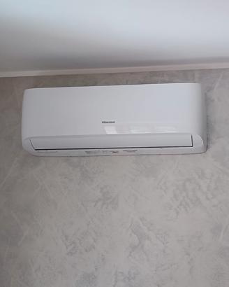 Split Hisense 12.000 btu usato