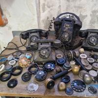 Telefoni e ricambi antichi