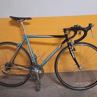 Bici da corsa Tommasini in titanio 