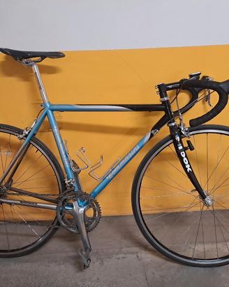Bici da corsa Tommasini in titanio 