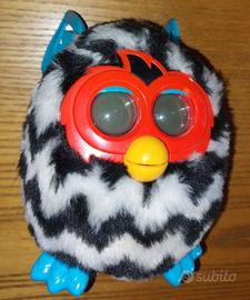 Furby bianco e nero HASBRO anno 2012 mod. A4339
