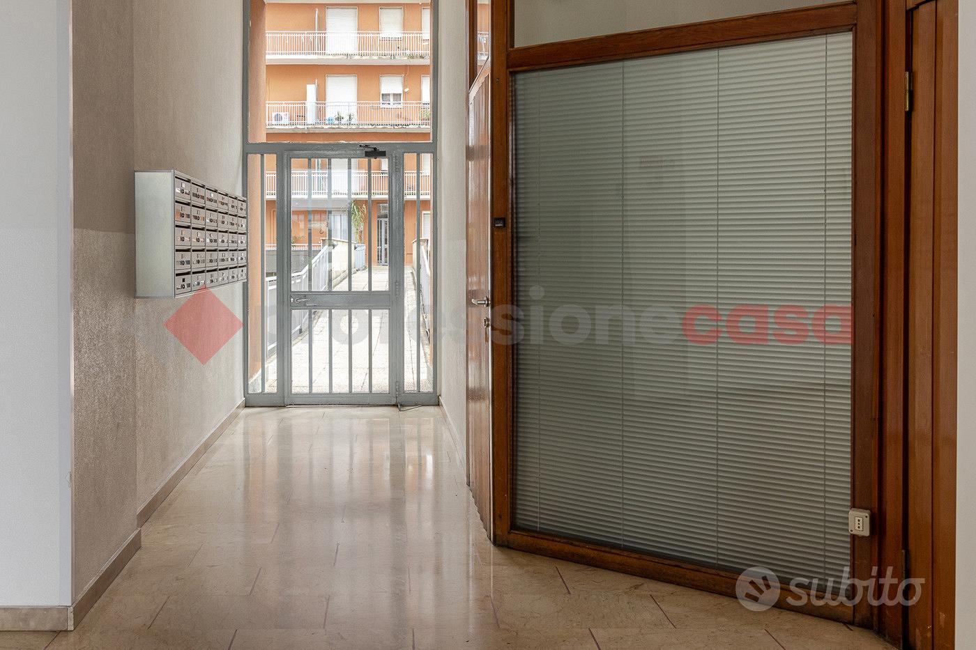 Apartment in Gallarate, Centro - Vista 3
