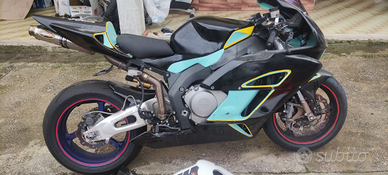 Cbr 1000 rr 2004 2007