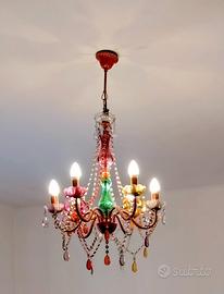 Lampadario multicolore