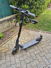 Monopattino elettrico ninebot G30 Max