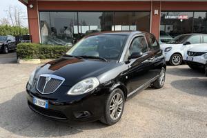Lancia Ypsilon 1.2 Argento