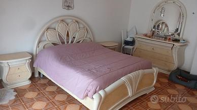 Camera da letto completa