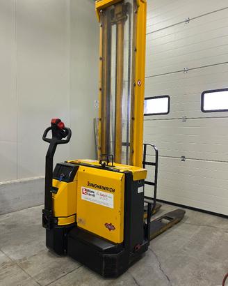 Muletto transpallet elettrico jungheinrich 12