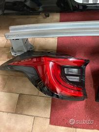 FANALINO POSTERIORE DX SX TOYOTA YARIS