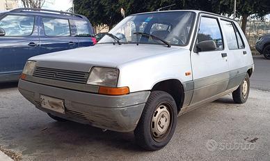 RENAULT 5 - 5 PORTE - anno 1986
