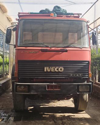  iveco 330. 35. targa gialla