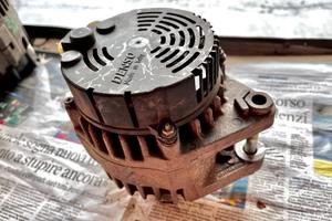 Alternatore aygo c1 107 270600q120